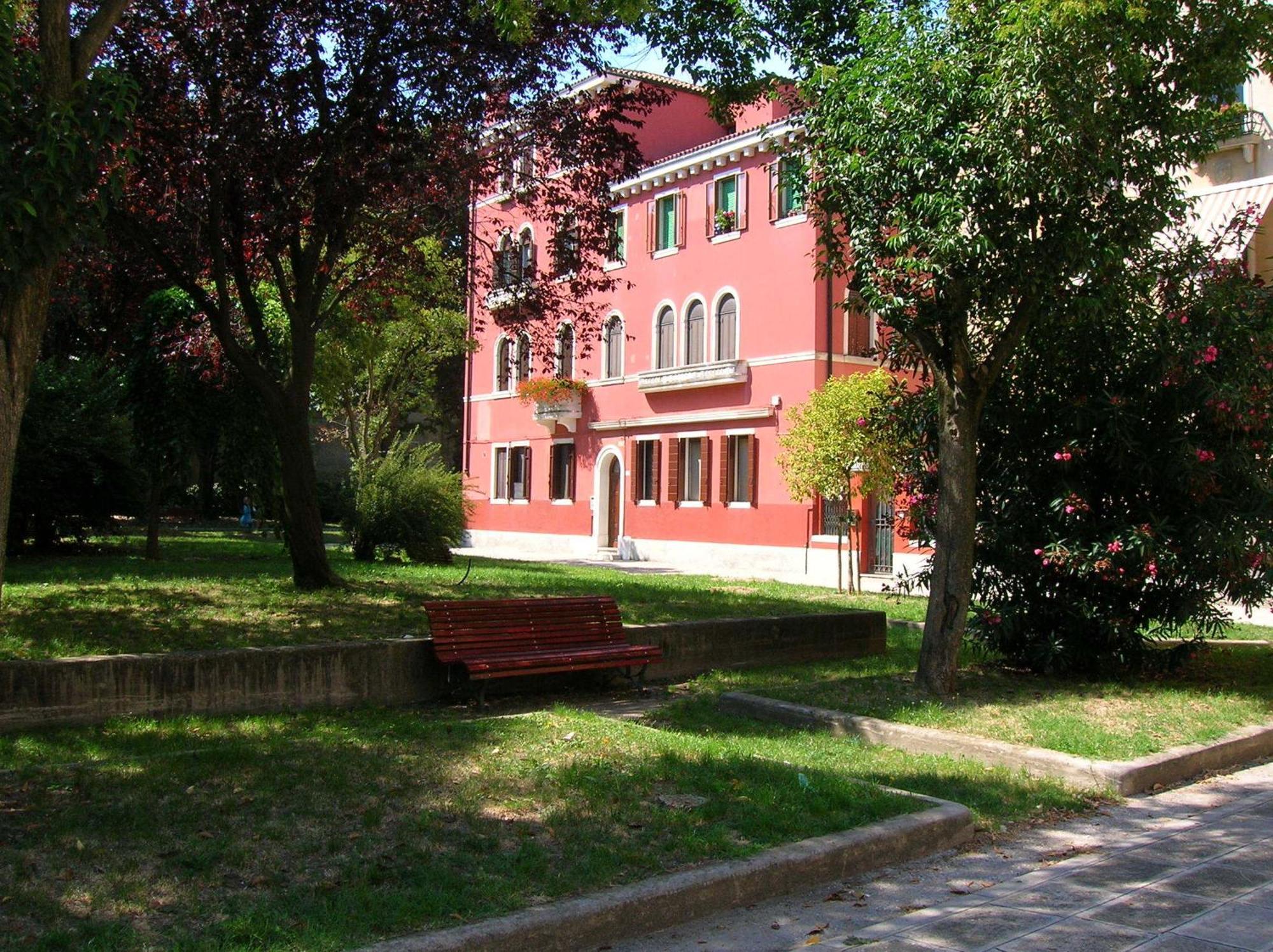 Bed and Breakfast Biennale Венеція Екстер'єр фото