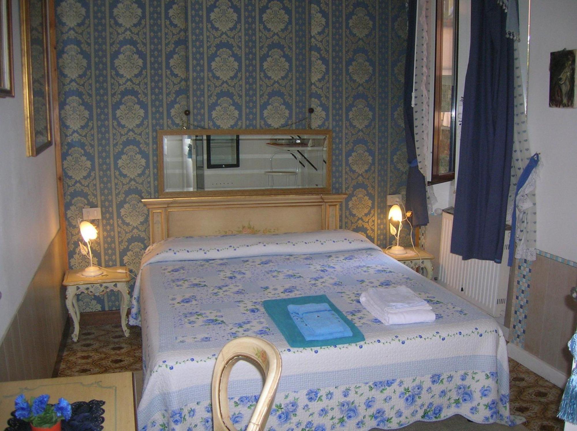 Bed and Breakfast Biennale Венеція Екстер'єр фото