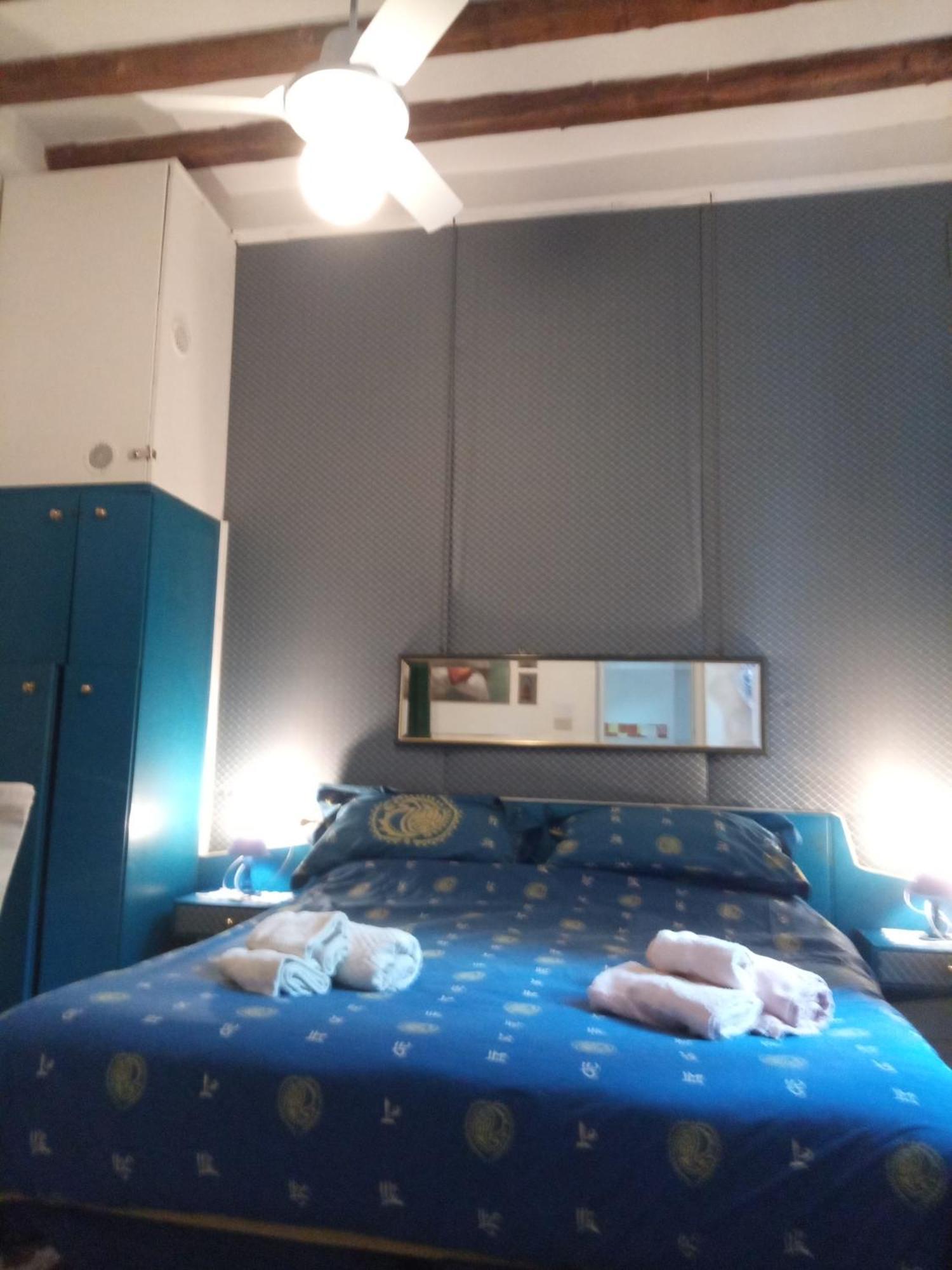 Bed and Breakfast Biennale Венеція Екстер'єр фото