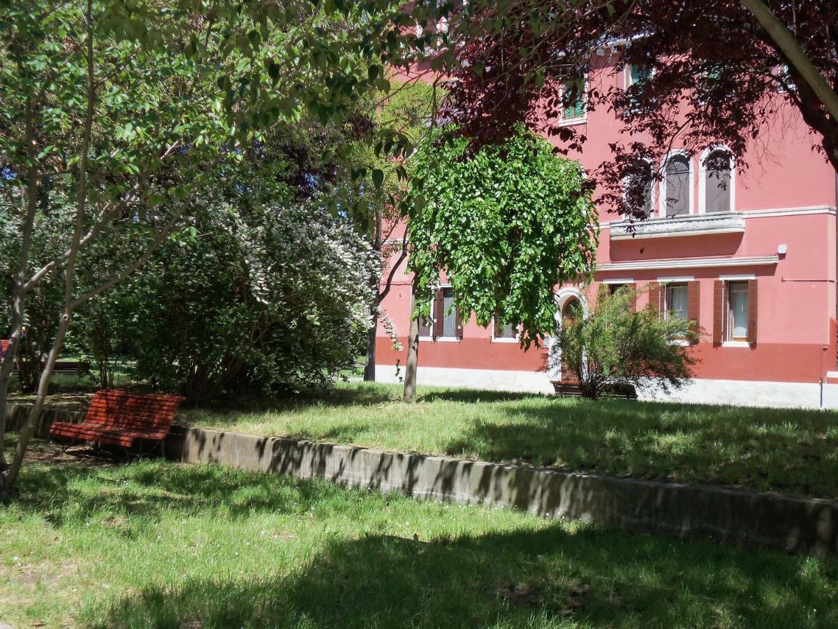 Bed and Breakfast Biennale Венеція Екстер'єр фото
